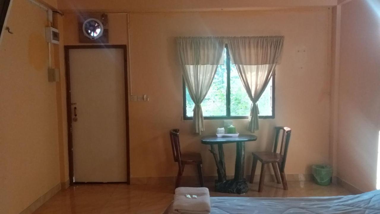 The 99 Inn Hotel Pak Chong Buitenkant foto