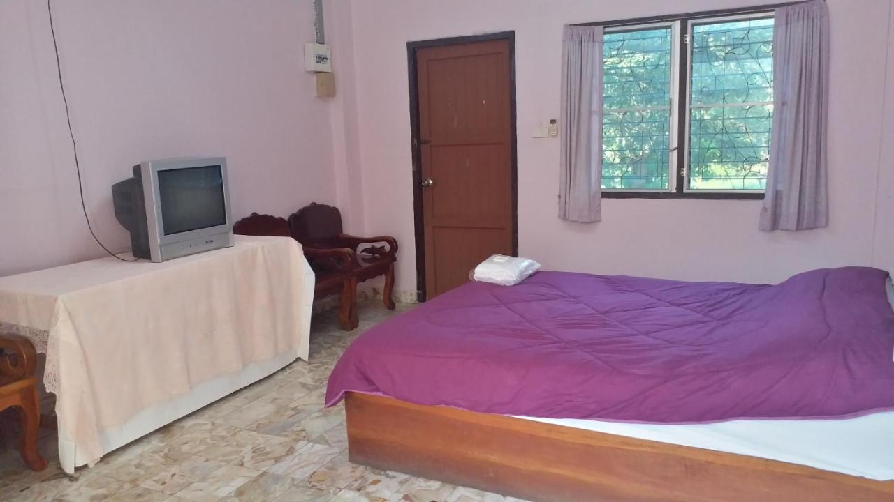 The 99 Inn Hotel Pak Chong Buitenkant foto